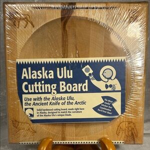 NWT Alaska Ulu cutting board 1998 vintage made in Alaska, USA